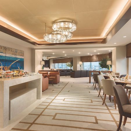 温德姆豪华伊斯坦布尔欧洲酒店 外观 照片 Club Lounge at the Ritz-Carlton, Osaka