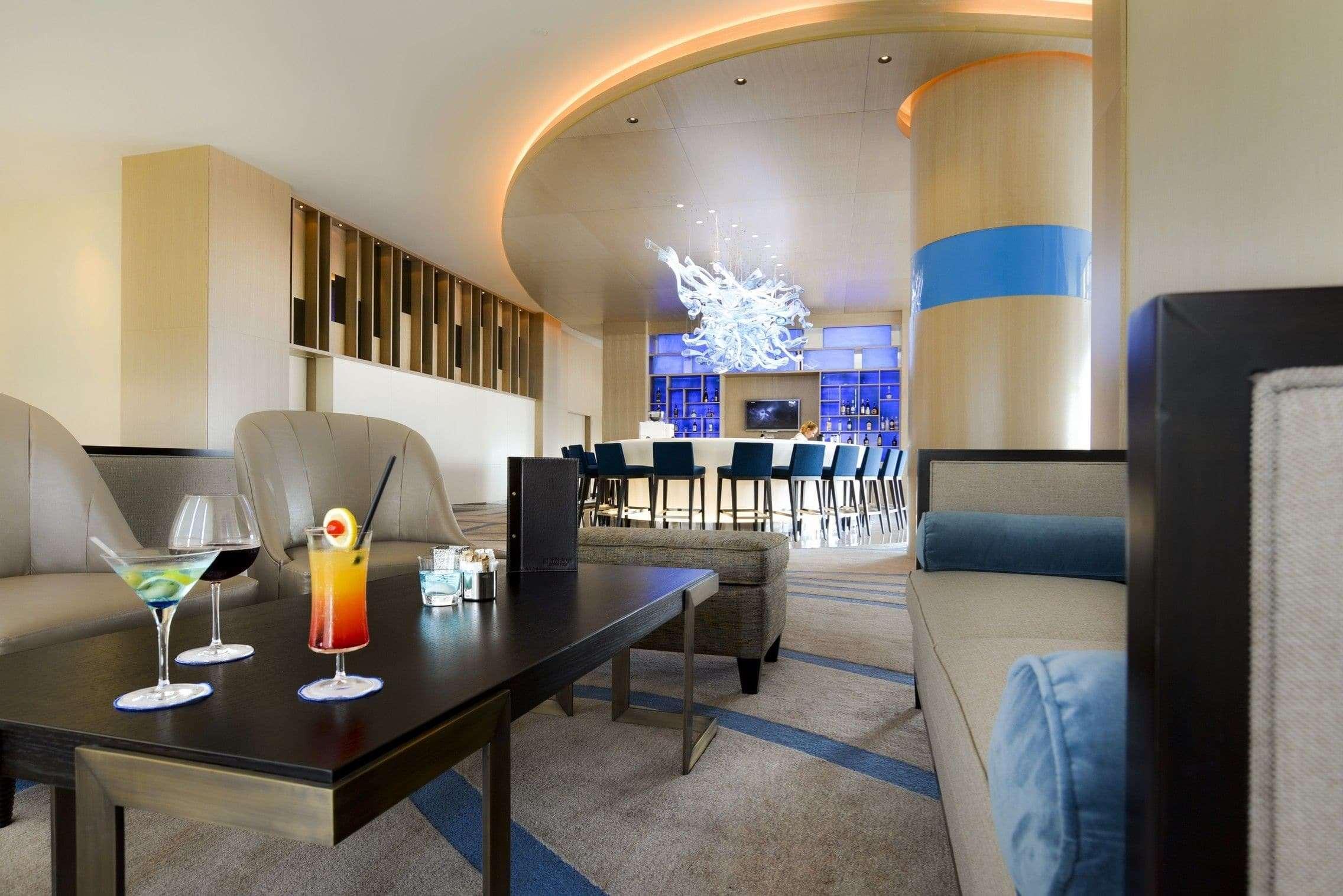 温德姆豪华伊斯坦布尔欧洲酒店 外观 照片 The bar at the lounge